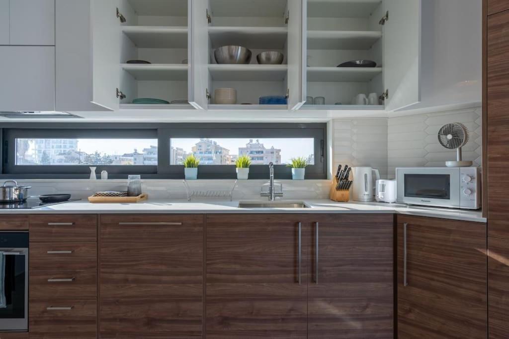 Thalassa 2-Bedroom Apartment In לרנקה מראה חיצוני תמונה
